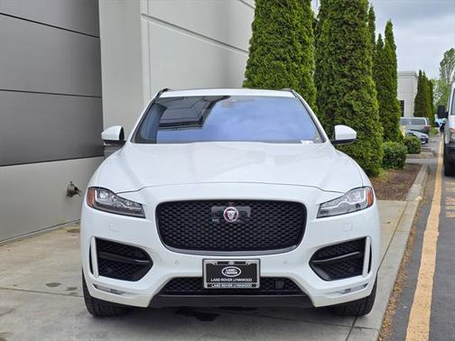2019 Jaguar F-PACE 30t R-Sport