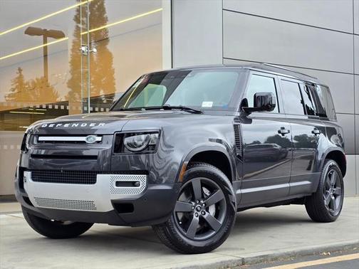 2025 Land Rover Defender 110 P300