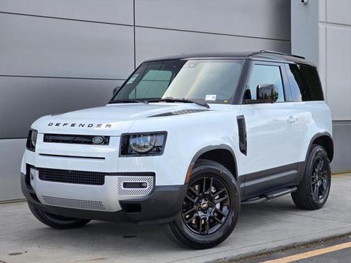 2025 Land Rover Defender 90 P300 S