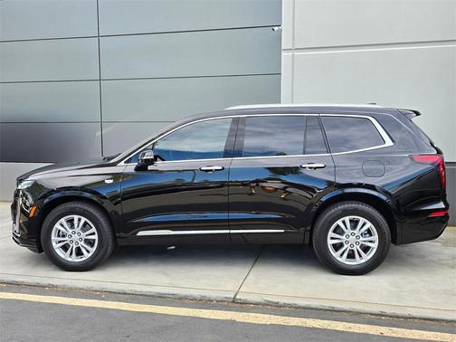 2025 Cadillac XT6 Luxury AWD