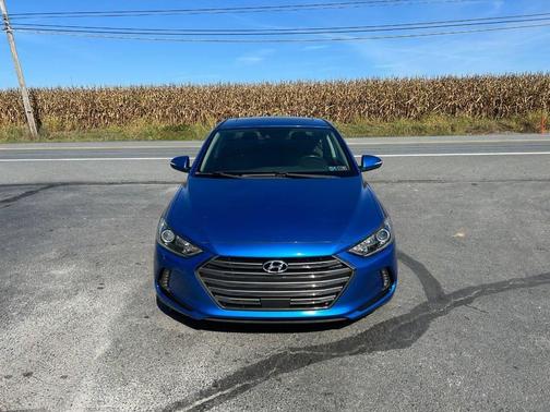 2017 Hyundai ELANTRA Limited