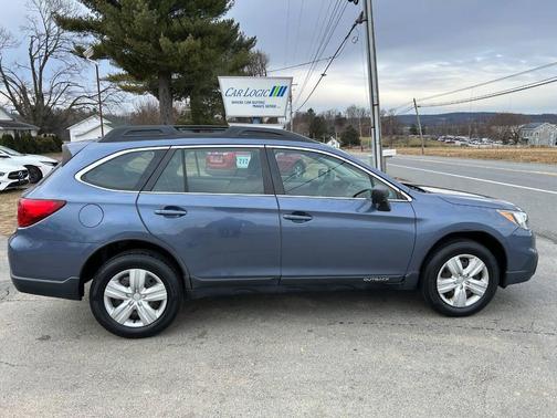 2016 Subaru Outback 2.5i
