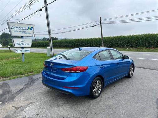 2017 Hyundai ELANTRA Limited