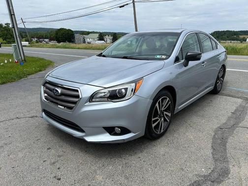 Ice Silver Metallic 2017 Subaru Legacy Sport