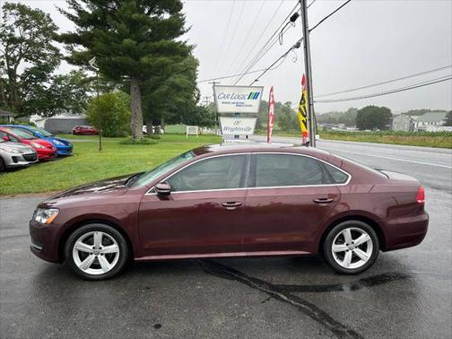 2012 Volkswagen Passat 2.5 SE
