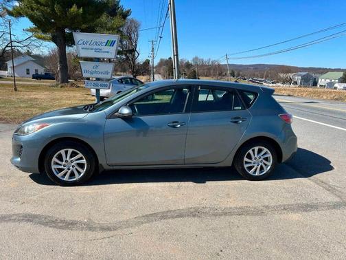 Gray 2012 Mazda Mazda3 i Touring