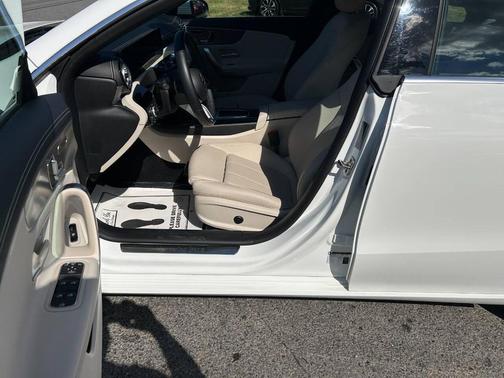 2025 Mercedes-Benz CLA 250 4MATIC