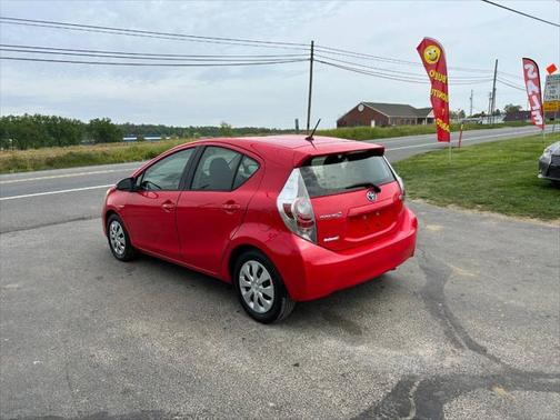 2013 Toyota Prius c Three