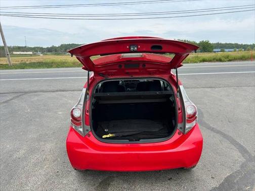 2013 Toyota Prius c Three