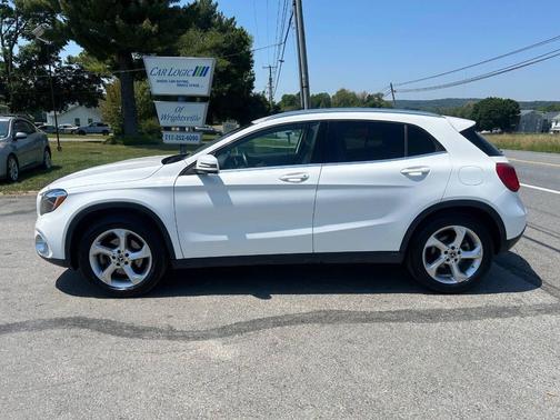 Polar White 2020 Mercedes-Benz GLA 250 4MATIC