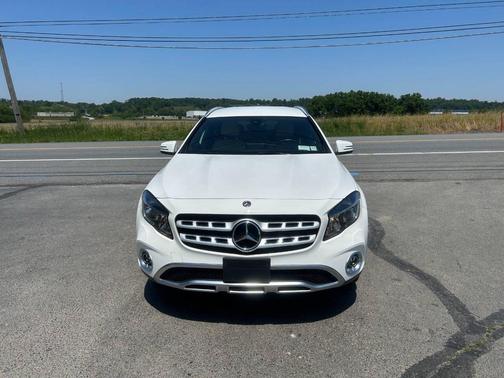 Polar White 2020 Mercedes-Benz GLA 250 4MATIC