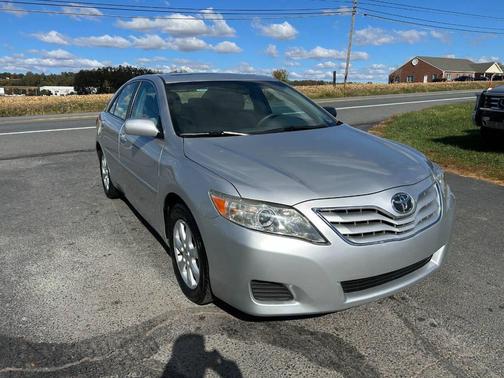 2010 Toyota Camry LE