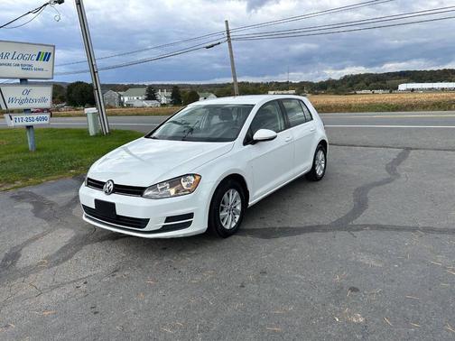 2016 Volkswagen Golf TSI S 4-Door