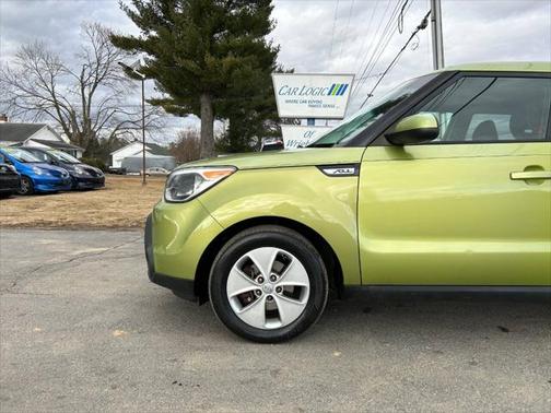 2016 Kia Soul Base