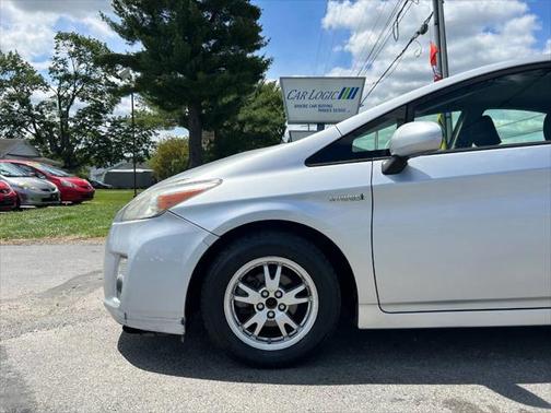 2011 Toyota Prius IV