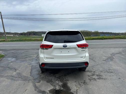 2017 Toyota Highlander Hybrid XLE
