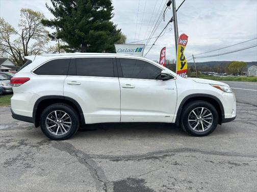 2017 Toyota Highlander Hybrid XLE