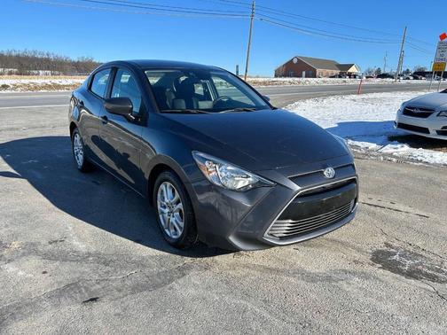 2017 Toyota Yaris iA Base