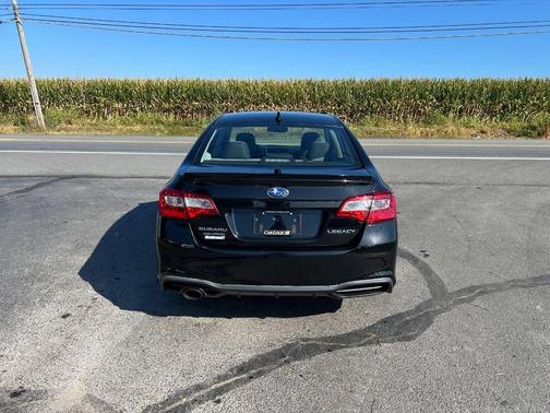 2018 Subaru Legacy Sport