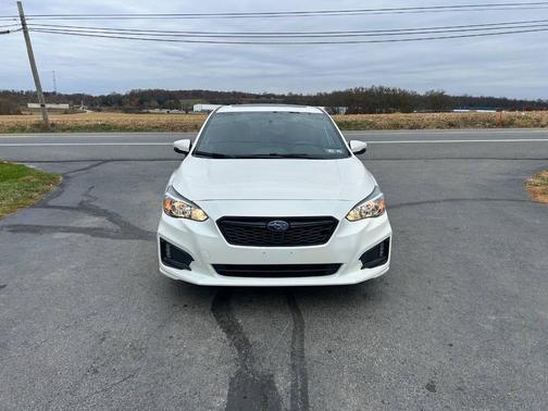 2017 Subaru Impreza 2.0i Sport