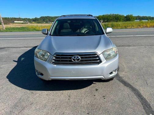 Classic Silver Metallic 2008 Toyota Highlander Sport