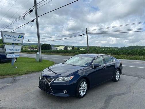 2014 Lexus ES 300h Base