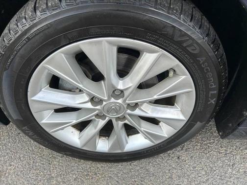 2014 Lexus ES 300h Base