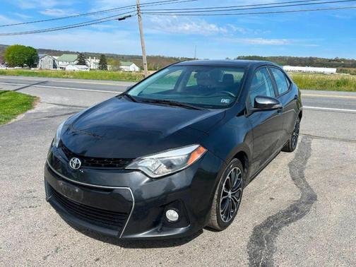 Black Sand Pearl 2016 Toyota Corolla S Plus