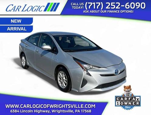 2016 Toyota Prius Three