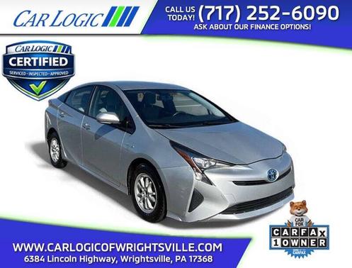 2016 Toyota Prius Three