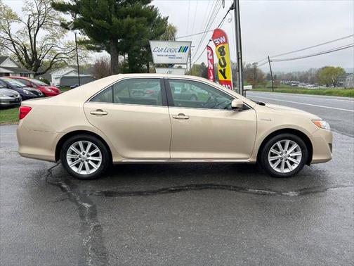 2012 Toyota Camry Hybrid XLE