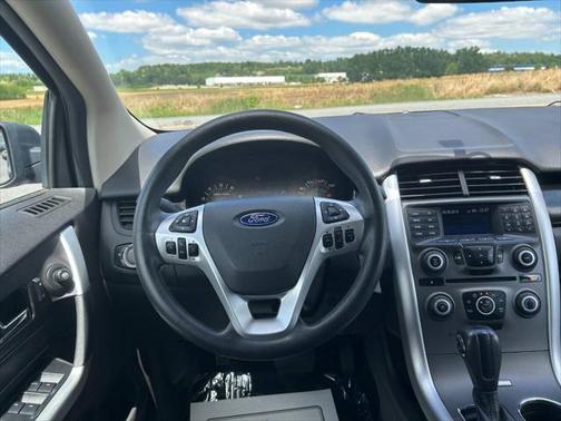 2013 Ford Edge SE