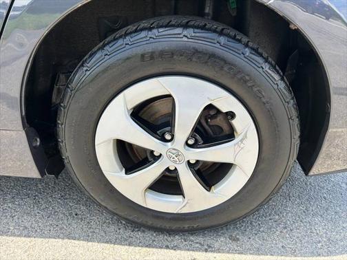 2013 Toyota Prius Four
