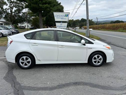 2014 Toyota Prius Four