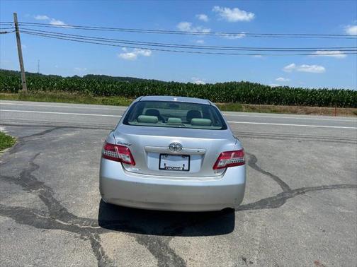 2010 Toyota Camry LE