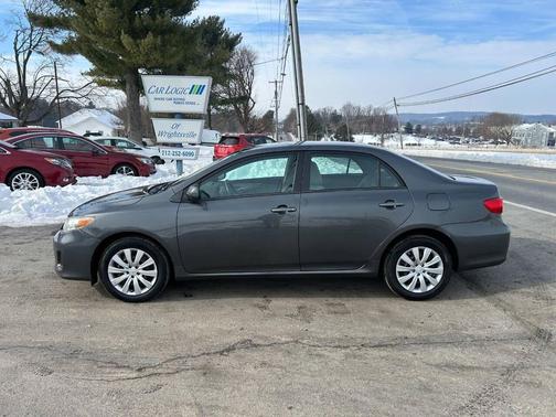 2012 Toyota Corolla LE