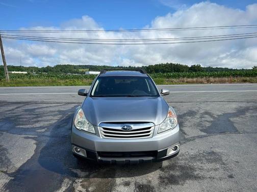2010 Subaru Outback 2.5 i Premium