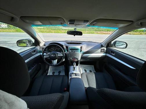 2010 Subaru Outback 2.5 i Premium
