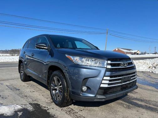 2017 Toyota Highlander LE