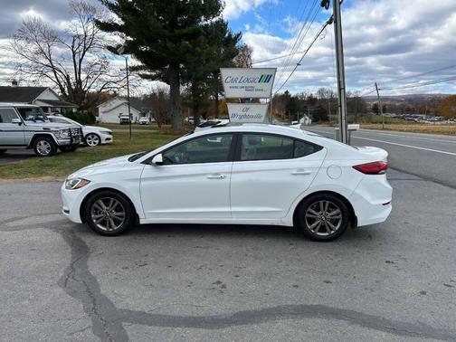2017 Hyundai ELANTRA Limited