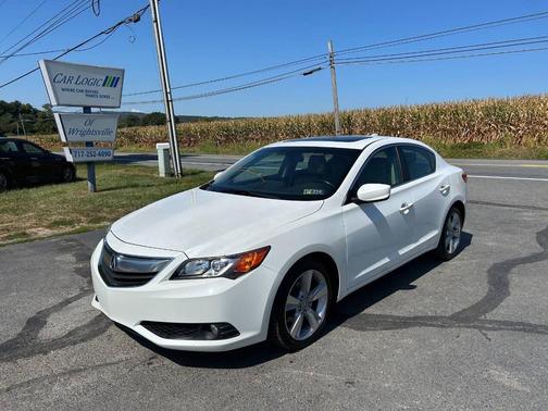 2013 Acura ILX 2.0L w/Premium Package