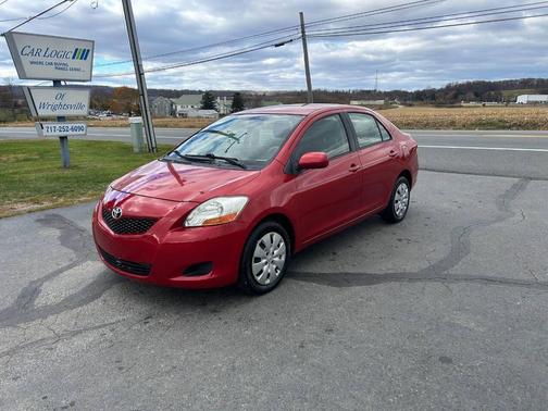 2010 Toyota Yaris Base