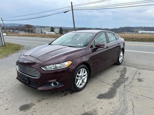 2013 Ford Fusion SE