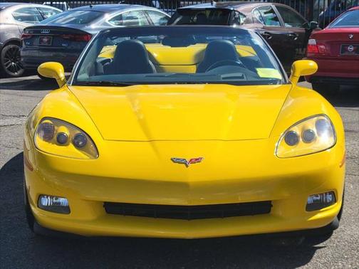 2005 Chevrolet Corvette Base