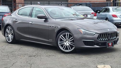 Gray 2018 Maserati Ghibli S Q4 GranLusso