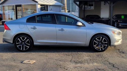 2017 Volvo S60 T5 Dynamic