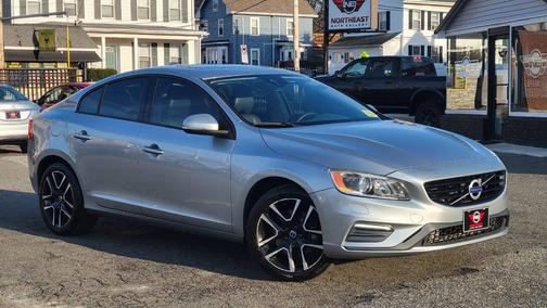 2017 Volvo S60 T5 Dynamic