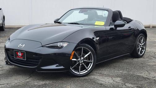 Jet Black Mica 2016 Mazda MX-5 Miata Grand Touring