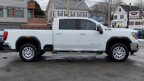 2022 GMC Sierra 2500 SLT