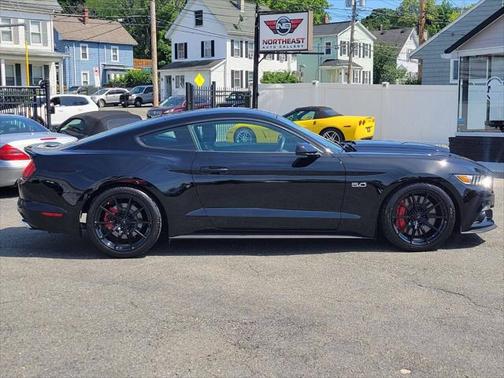 2017 Ford Mustang GT